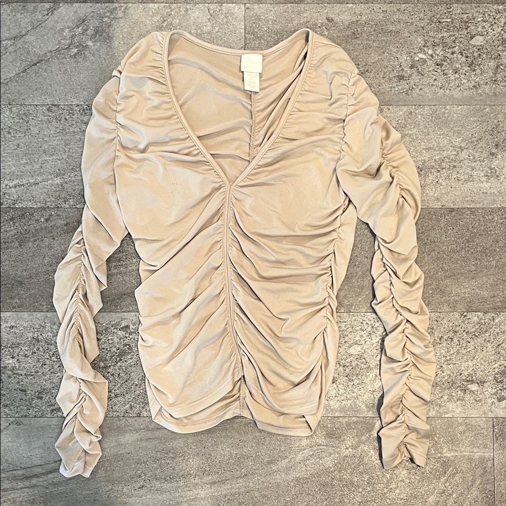 H&M Beige Ruched Blouse